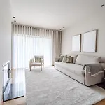 Maximus Design By House And People