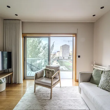 Apartment Maximus Design By House And People *