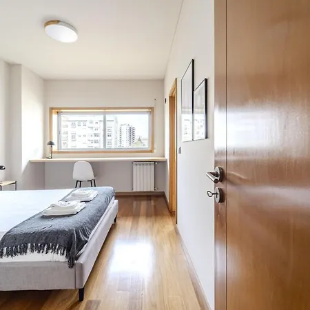 Apartment Maximus Design By House And People