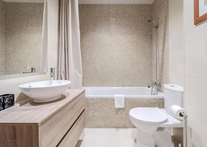 Maximus Design By House And People Apartment